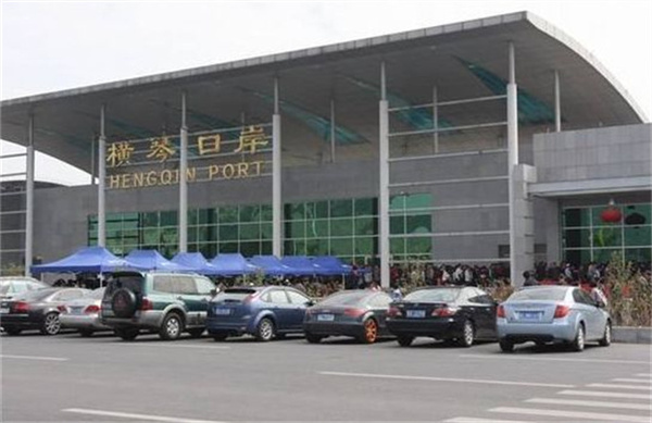 珠海市口岸局橫琴分局珠海賀多龍玻璃自動門